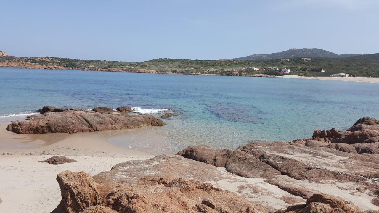 Trinità dʼAgultu Casa Vacanza Costa Rossa Vista Mare מראה חיצוני תמונה