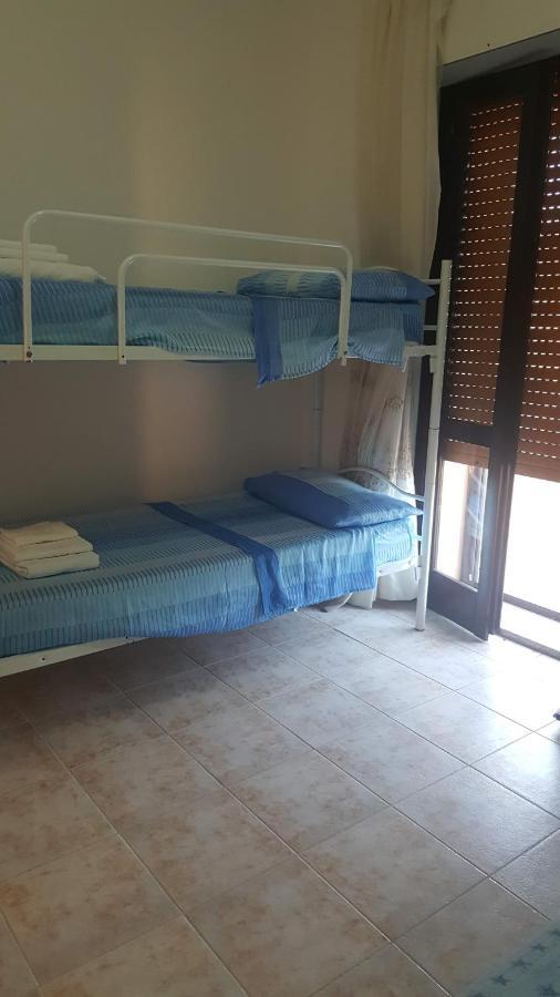 Trinità dʼAgultu Casa Vacanza Costa Rossa Vista Mare מראה חיצוני תמונה